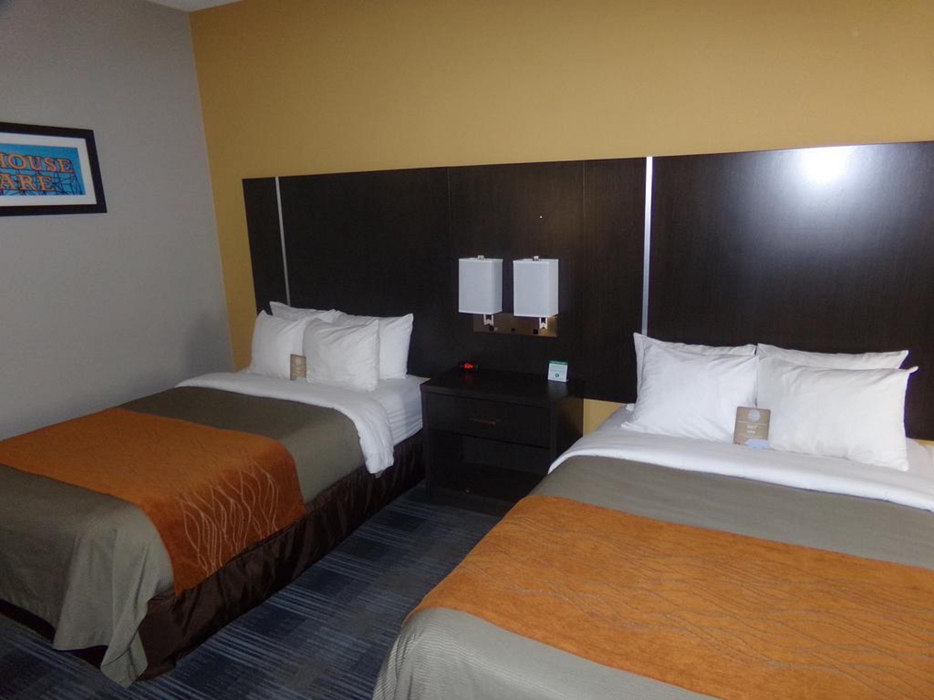 Comfort Inn Cleveland Airport Middleburg Heights Buitenkant foto